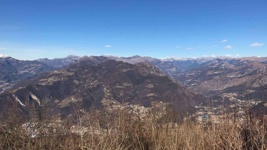 panorama dal Colle d'Anna
