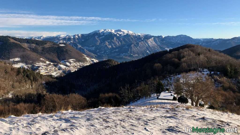 panorama sulle Orobie dal monte Bronzone