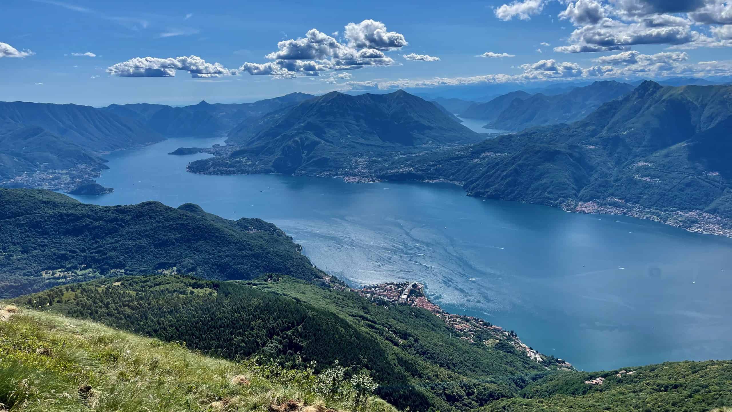 Lago di Como: Croce di Muggio (estate)