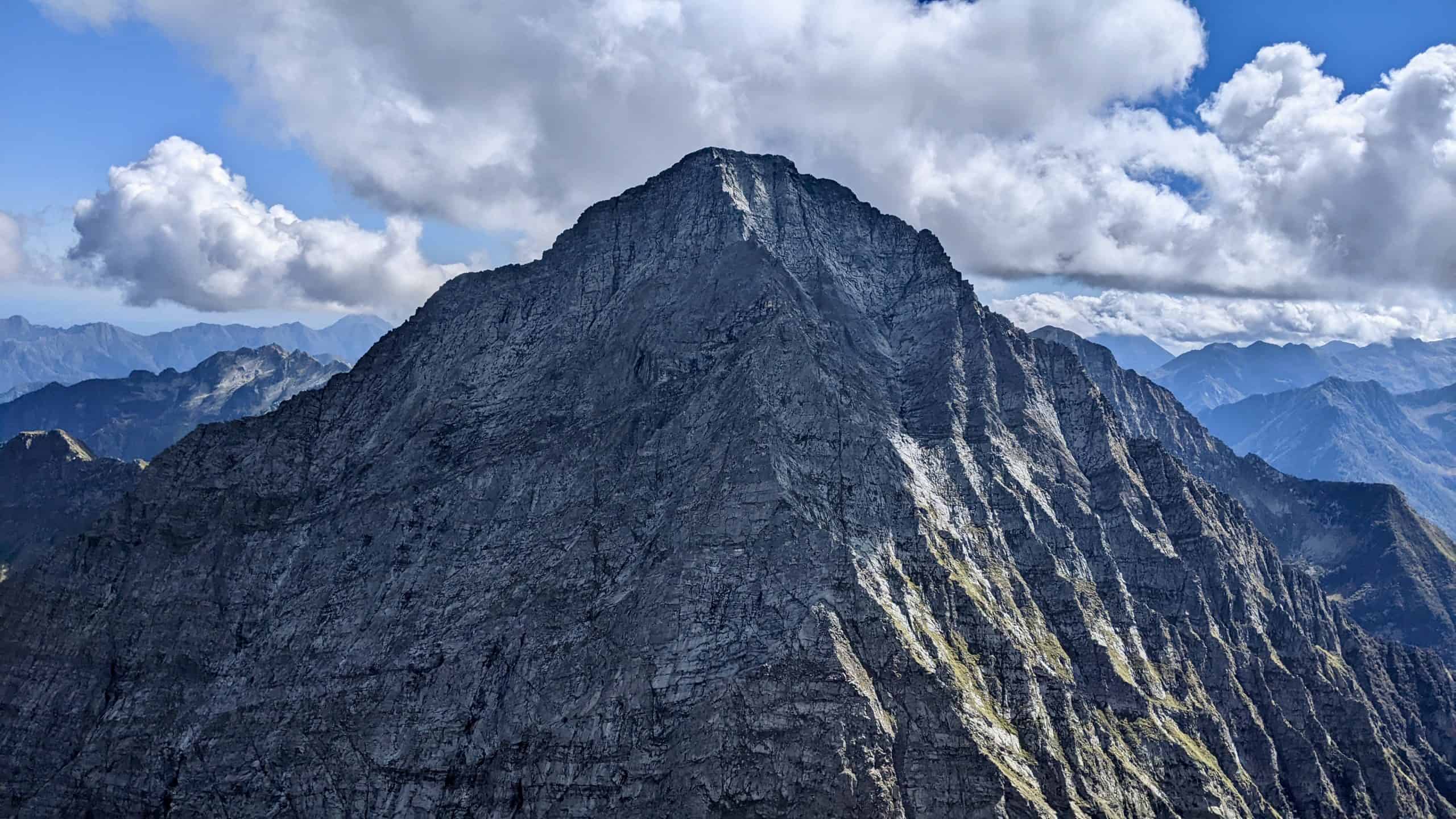 Monte Tagliaferro: al cospetto del Monte Rosa