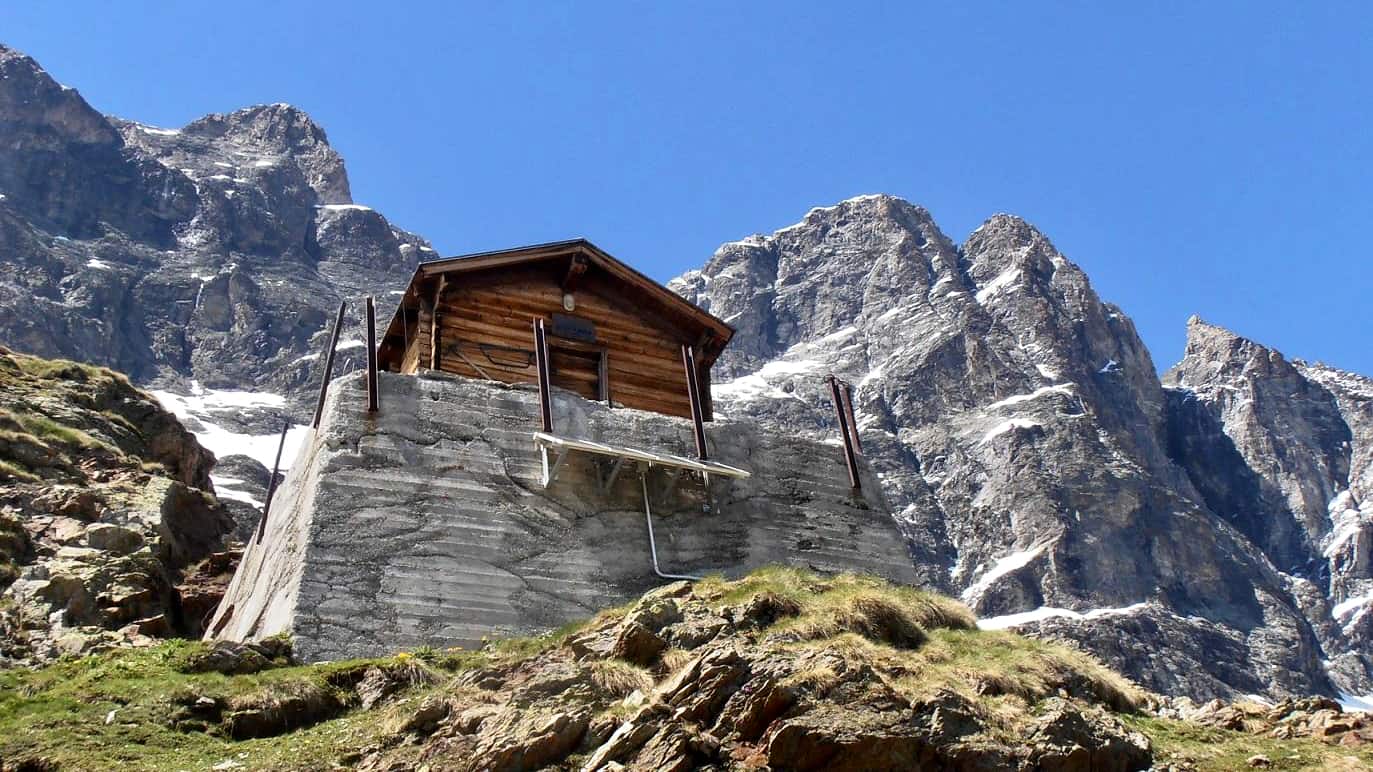 cervinia rifugio bobba o jumeaux